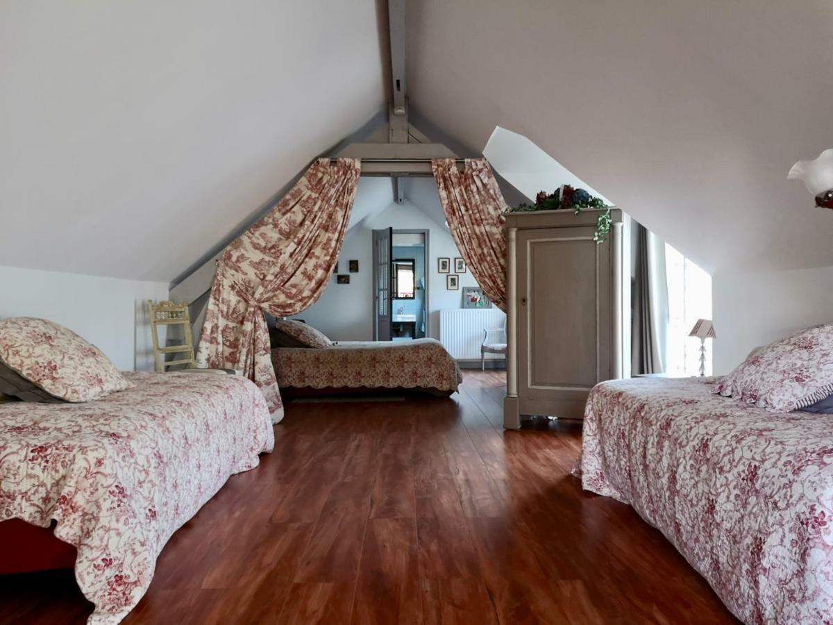 Bed and Breakfast Le Domaine Des Pres Du Hom Bézu-Saint-Éloi Exterior foto
