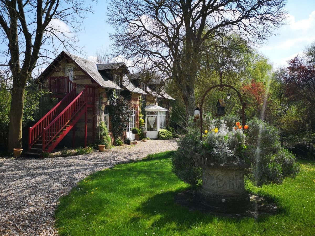 Bed and Breakfast Le Domaine Des Pres Du Hom Bézu-Saint-Éloi Exterior foto